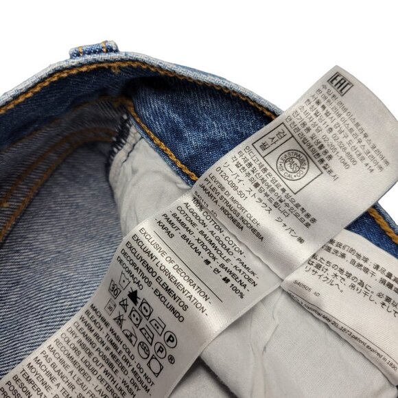 Levi's Women's Distressed Blue Jeans - Picture 6 of 13